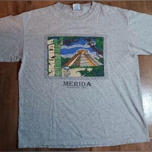 Vintage Gray Cancun Mexico Short Sleeve Tshirt Adult Large